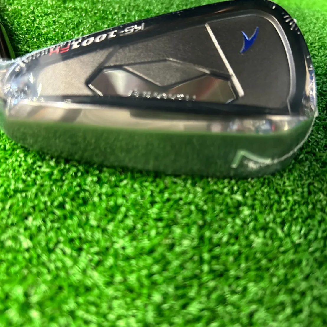 ゴルフファンの皆様に朗報です!⛳️アキラプロダクツから待望の...