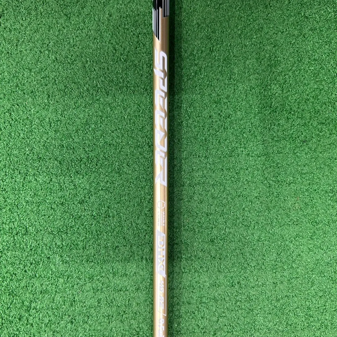 フジクラNX GOLDシャフト交換完了⛳️スペック40R2は...