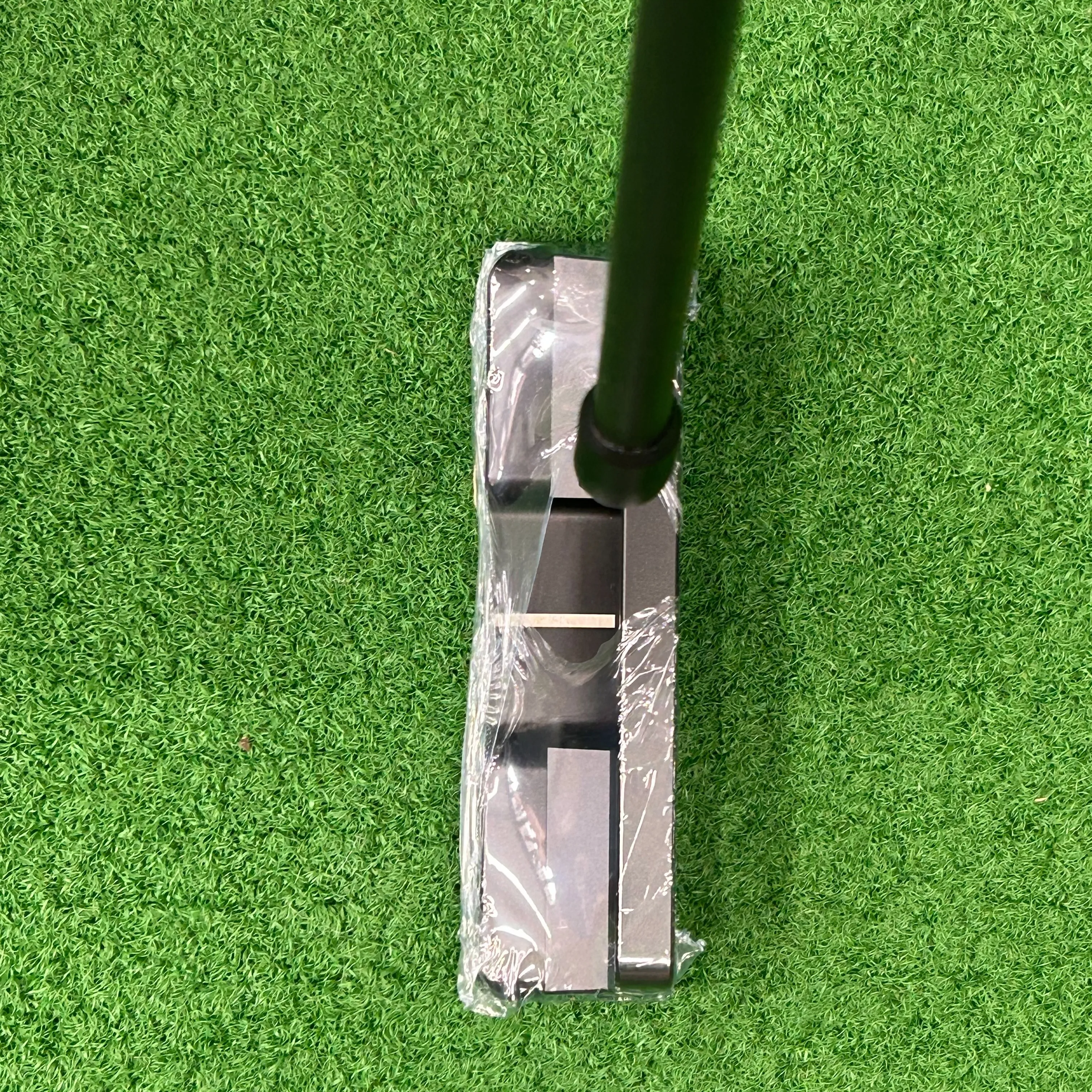 待望の新作パター入荷しました⛳
